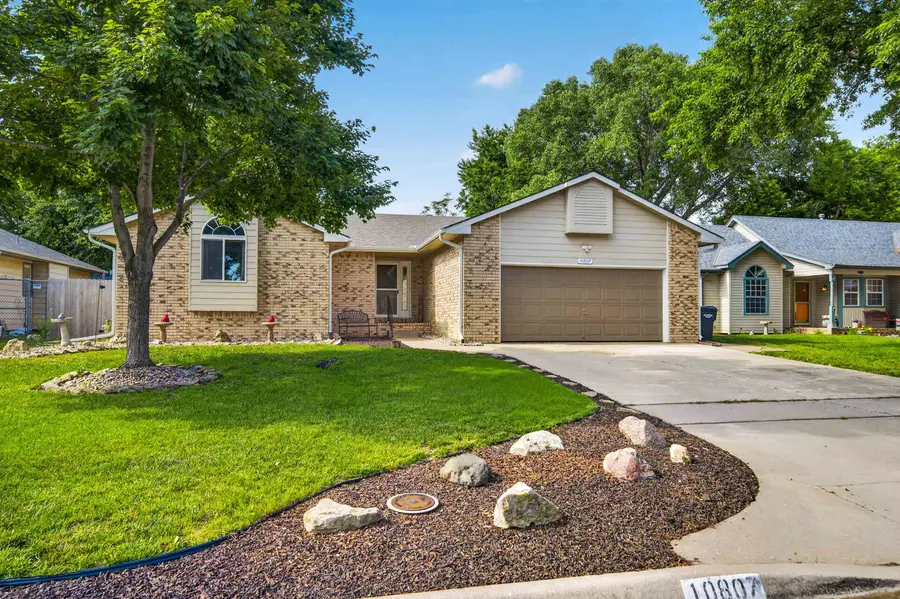 10807 W Par Ln, Wichita, KS 67212 - #2