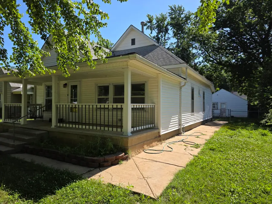 1618 Millington, Winfield, KS 67156 - #3