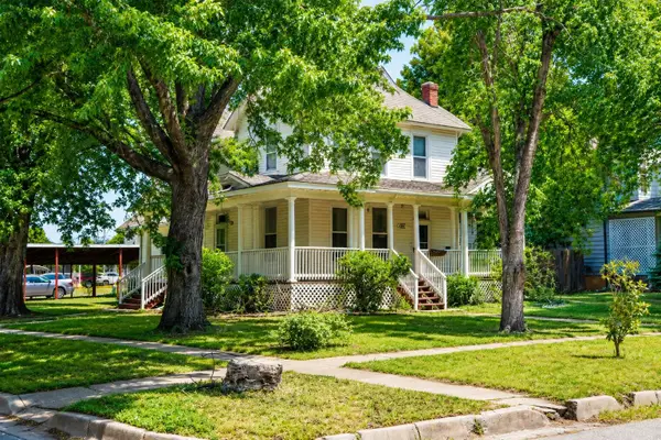 502 E 10th, Winfield, KS 67156
