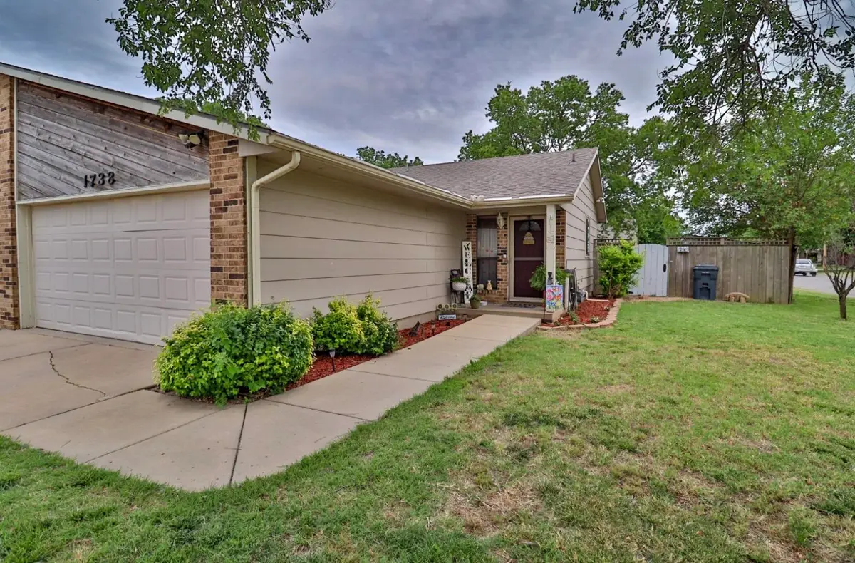 1738 S Beech Ct, Wichita, KS 67207 - #1