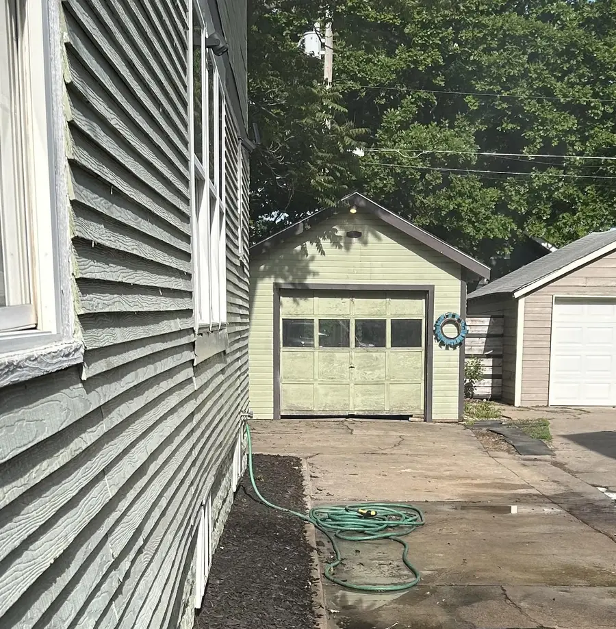 230 S Chautauqua Ave, Wichita, KS 67211 - #3