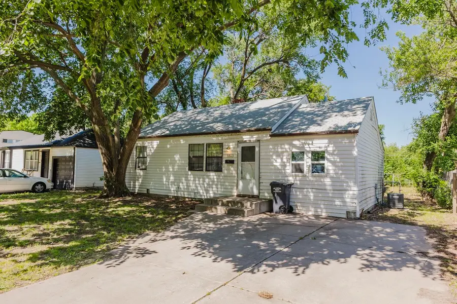 1843 N Litchfield, Wichita, KS 67203 - #2