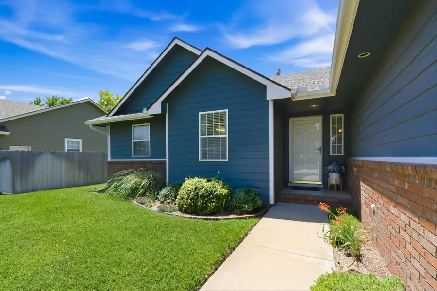 2711 N Parkdale, Wichita, KS 67205 - #3
