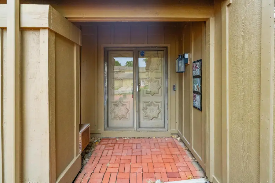 8201 E Harry, Wichita, KS 67207 - #3