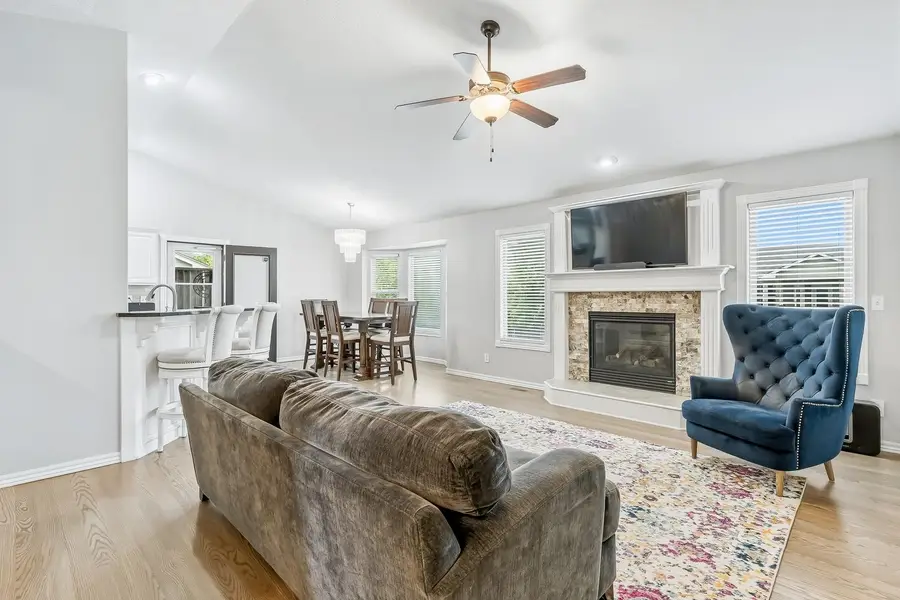 8525 W Candlewood Ct, Wichita, KS 67205 - #3