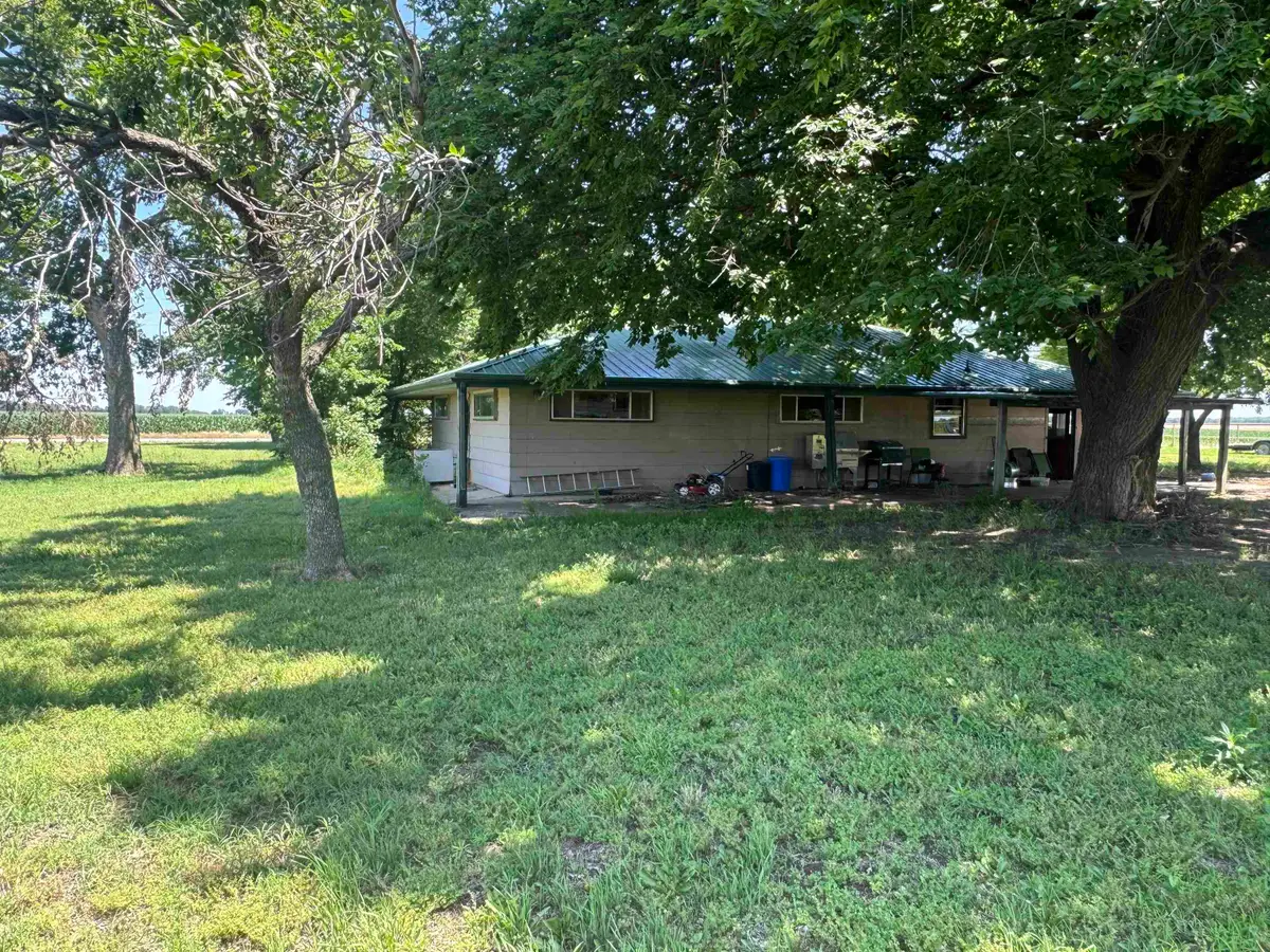 5601 252nd, Arkansas City, KS 67005 - #1