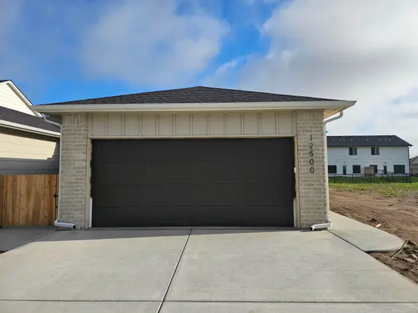 12590 W Northstar St, Maize, KS 67223