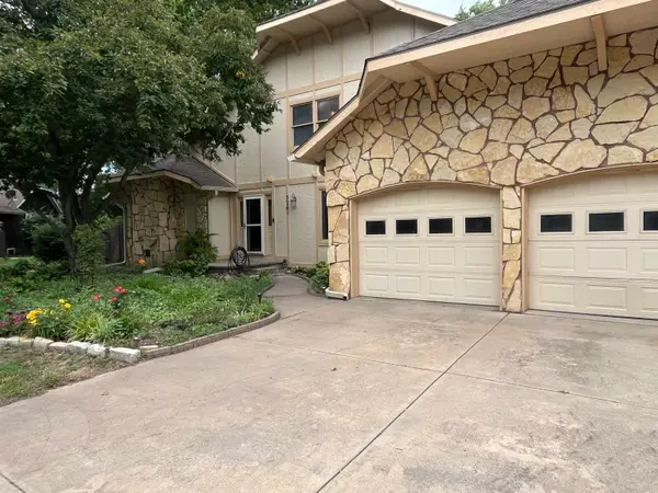 3261 N Hood, Wichita, KS 67204