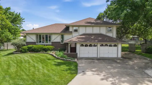 836 Trinity Ct., Newton, KS 67114