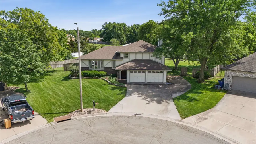 836 Trinity Ct., Newton, KS 67114 - #3