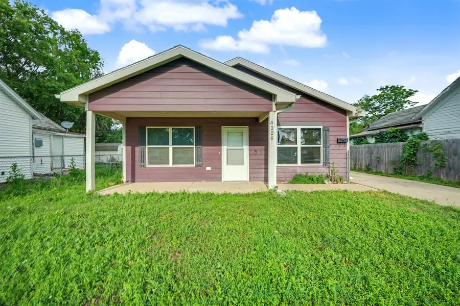 226 N 2nd St, Salina, KS 67401 - #2