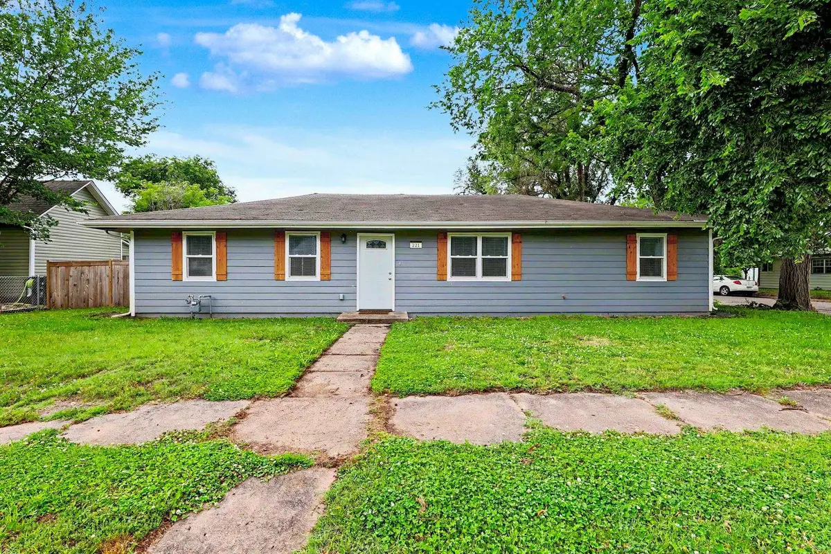 221 W Main, Mount Hope, KS 67108 - #1