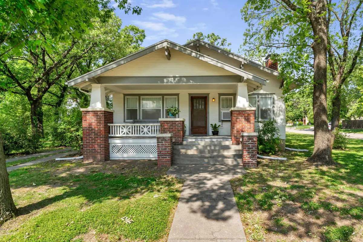 129 N Locust Street, Marion, KS 66861 - #1