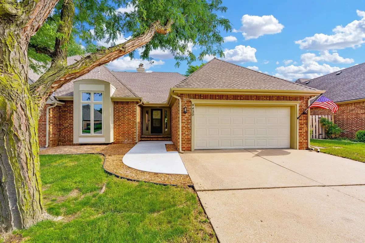 9430 E Bent Tree Cir, Wichita, KS 67226 - #1