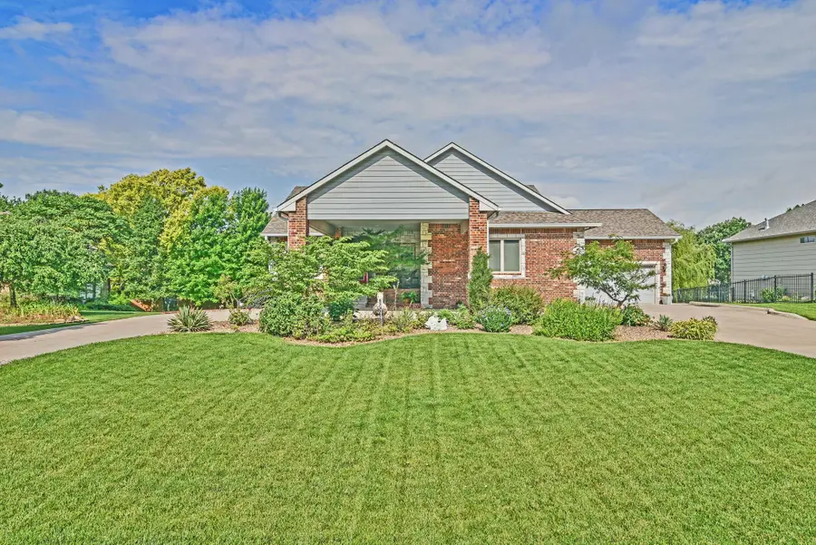 217 S Grant, Clearwater, KS 67026 - #2