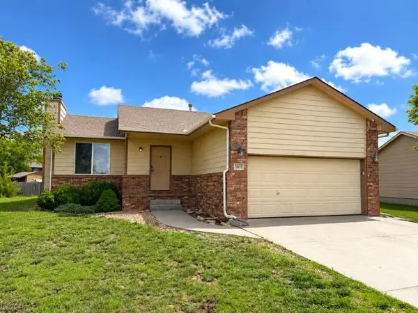 1012 E Winding Lane, Derby, KS 67037