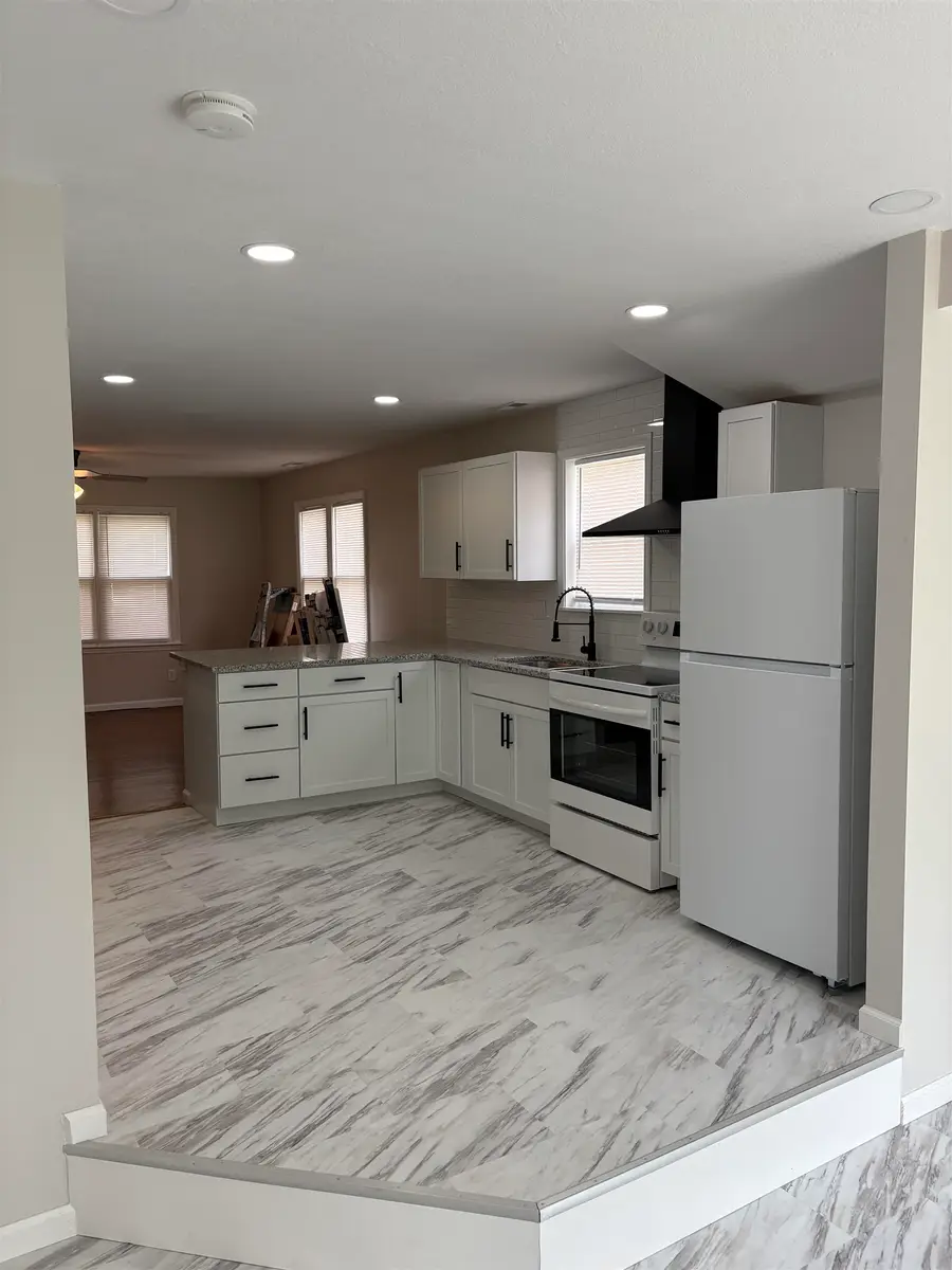 428 N Clayton Avenue, Wichita, KS 67203 - #3