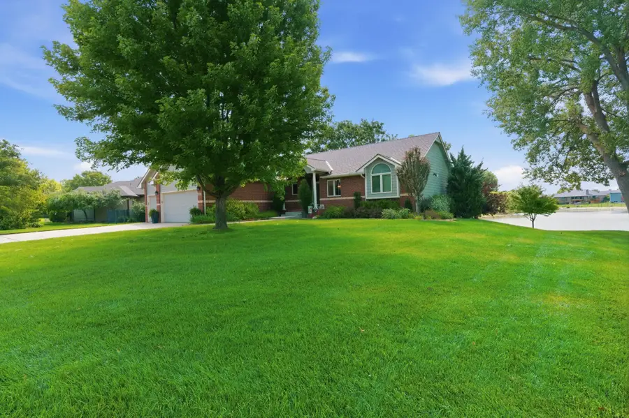 12609 W Hardtner Circle, Wichita, KS 67235 - #2