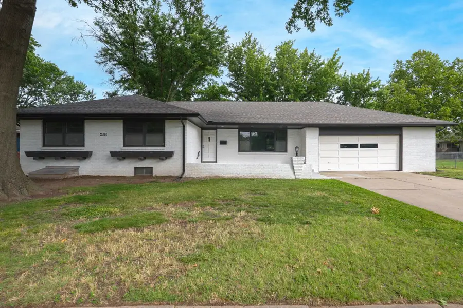 6720 E Zimmerly St, Wichita, KS 67207 - #3