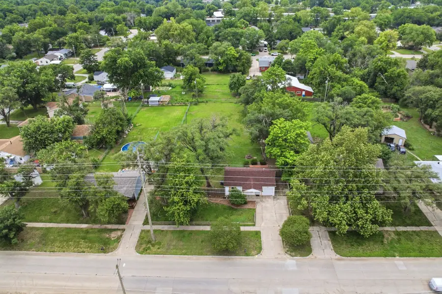 3317 W 9th St N, Wichita, KS 67203 - #3