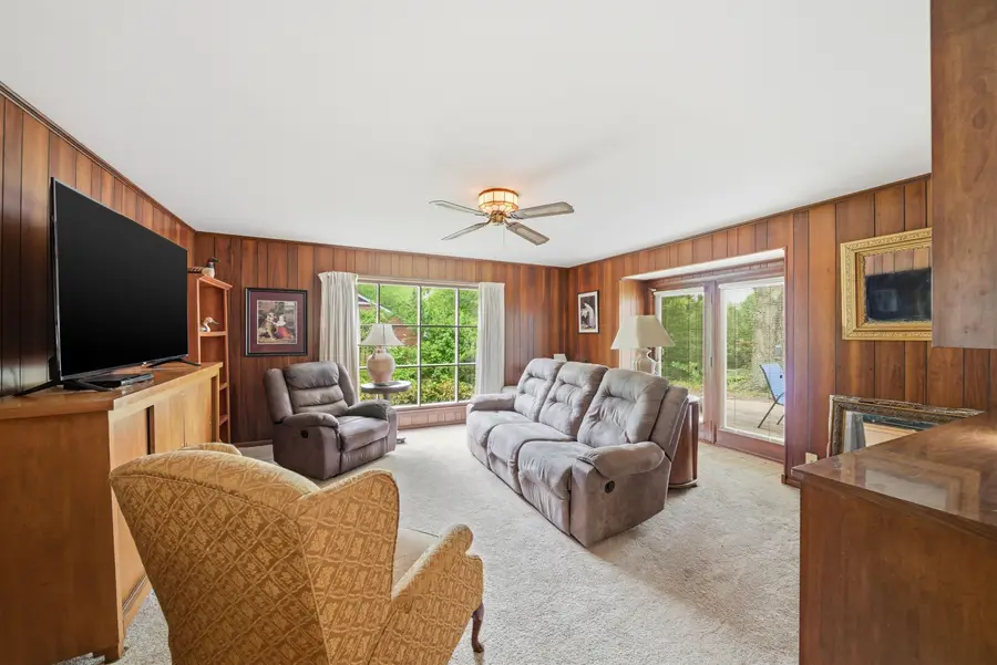 608 W 8th, Newton, KS 67114 - #3