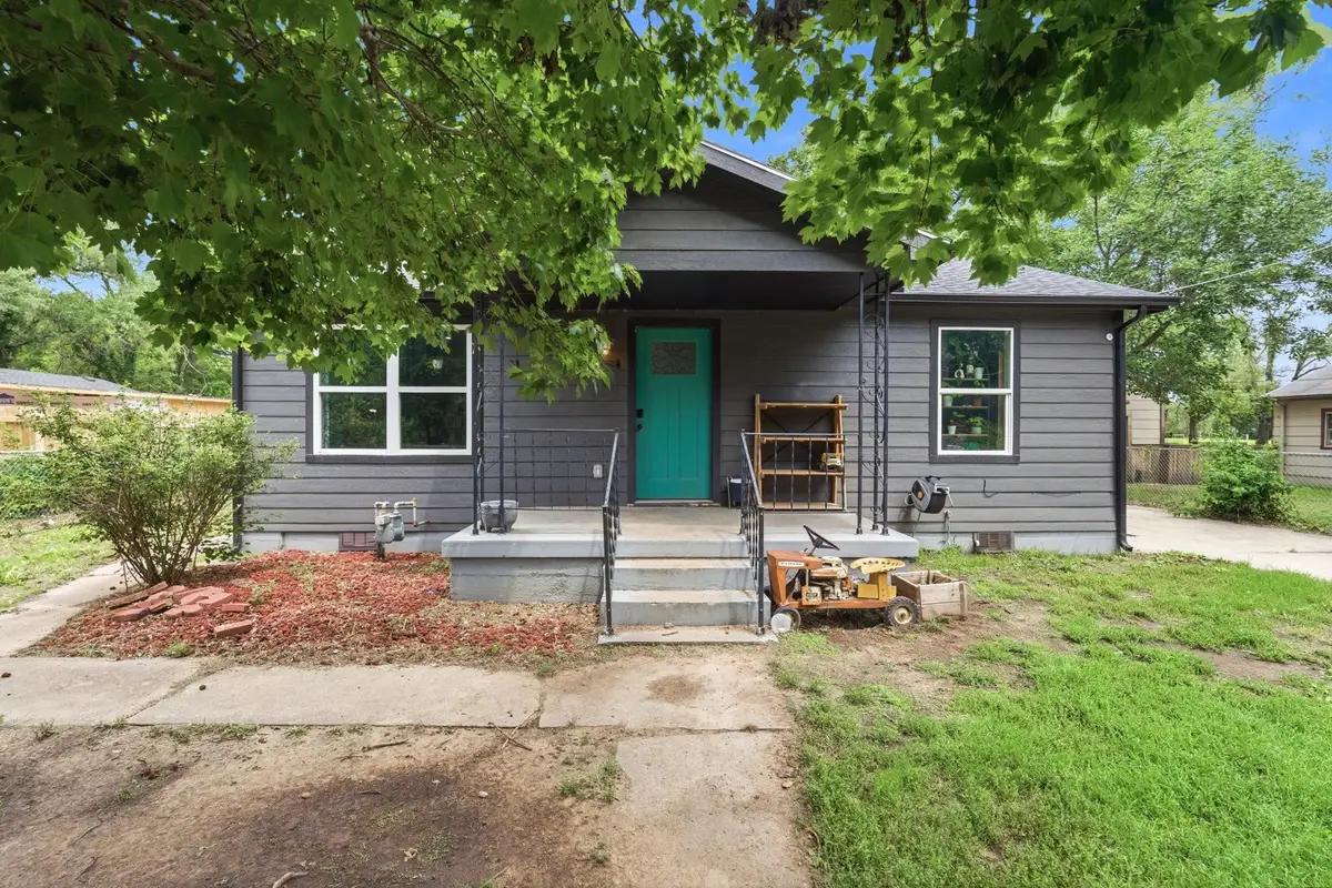 5726 S Vandale Ave, Wichita, KS 67217 - #1