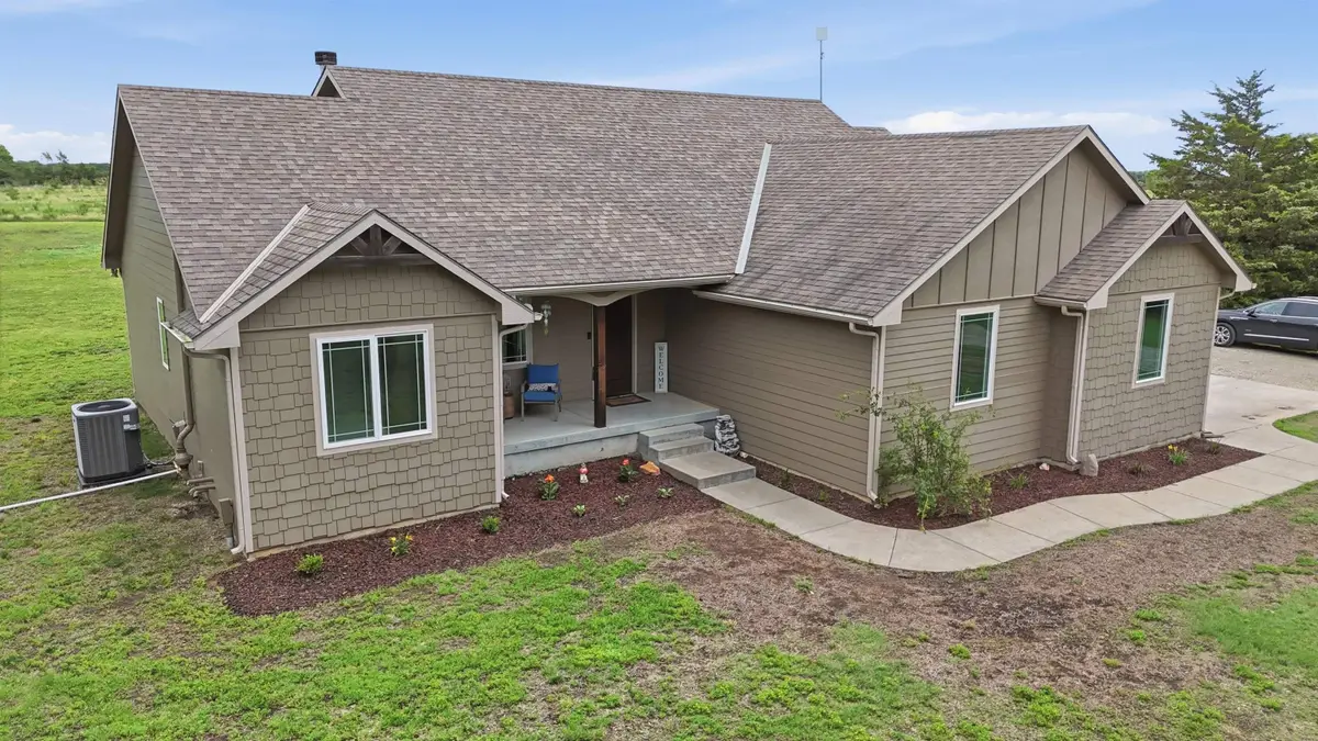 9828 S 119th W, Clearwater, KS 67026 - #1