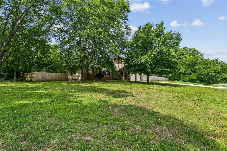 1113 E Springdale, Derby, KS 67037 - #2