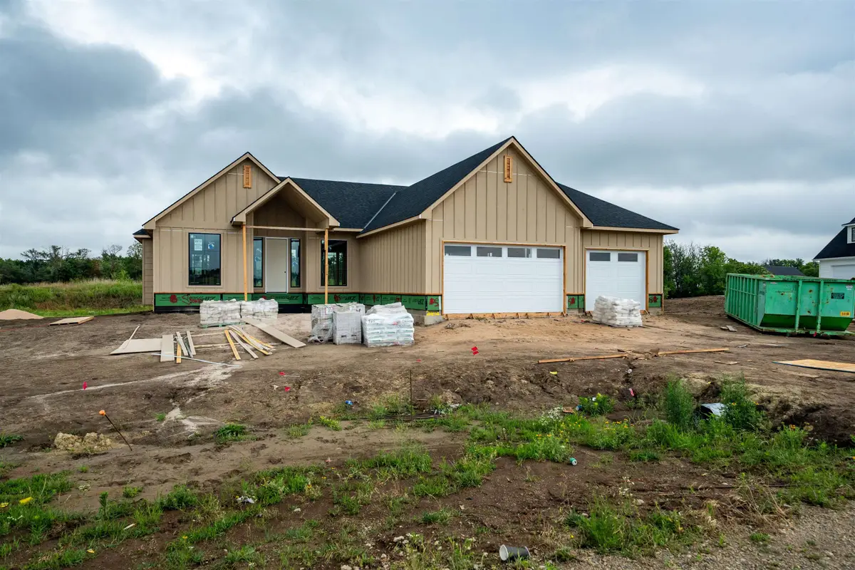 2812 E Kay St, Derby, KS 67037 - #1