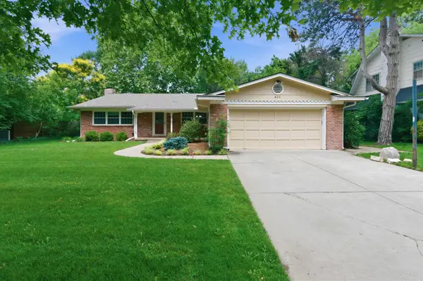 411 N Armour Ave, Wichita, KS 67206