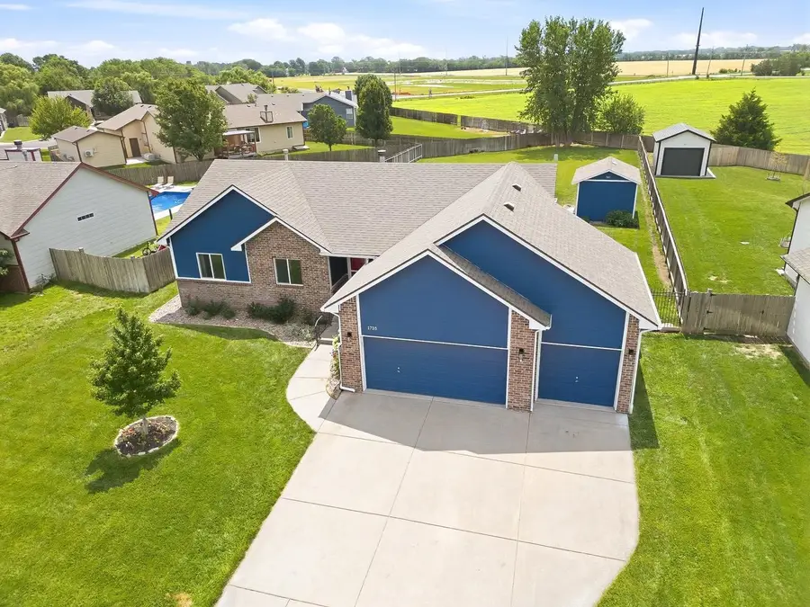 1755 W Saddle Brooke, Haysville, KS 67060 - #2