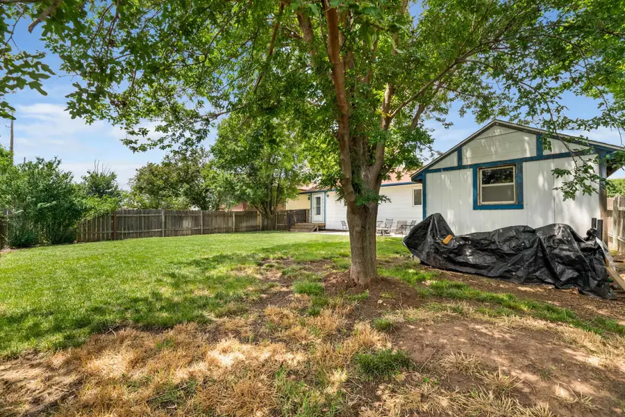 10813 W Blake Cir, Wichita, KS 67209 - #3