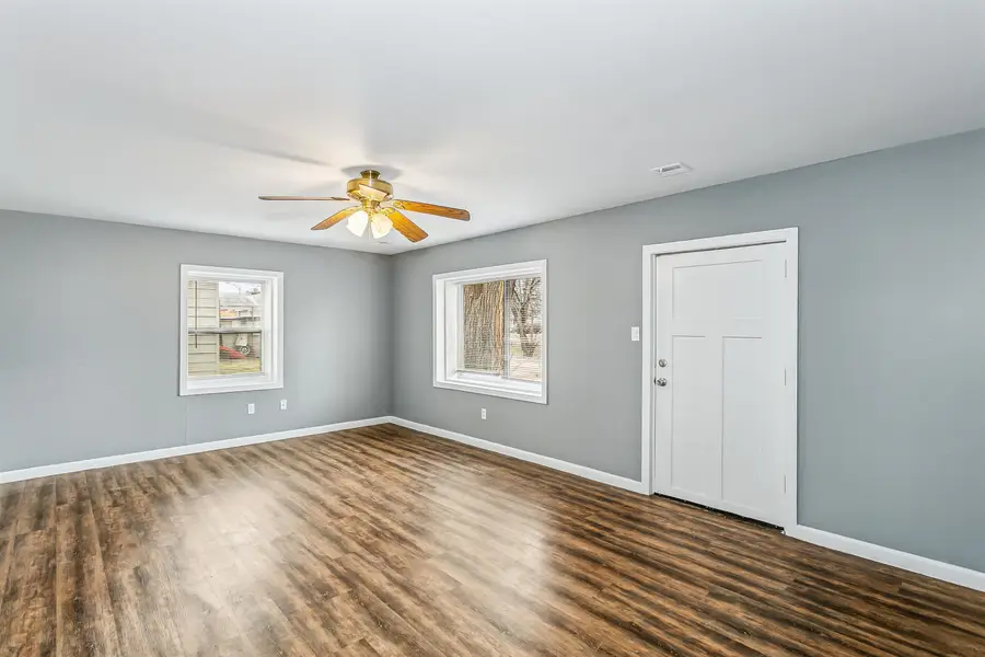 1836 S Laura Ave, Wichita, KS 67211 - #3