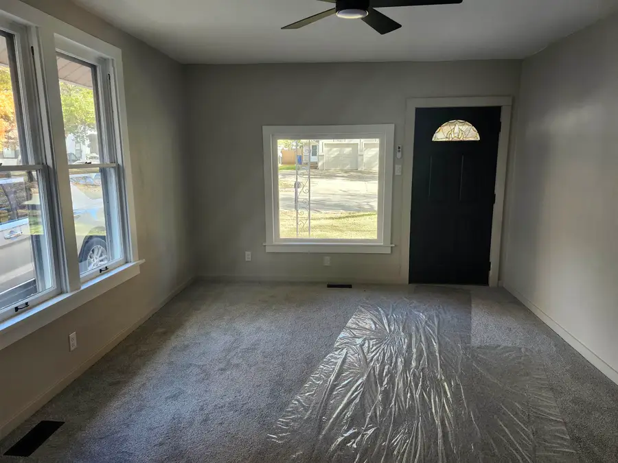 731 S Belmont St, Wichita, KS 67218 - #2