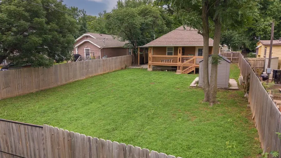 1322 N 15th, Arkansas City, KS 67005 - #2