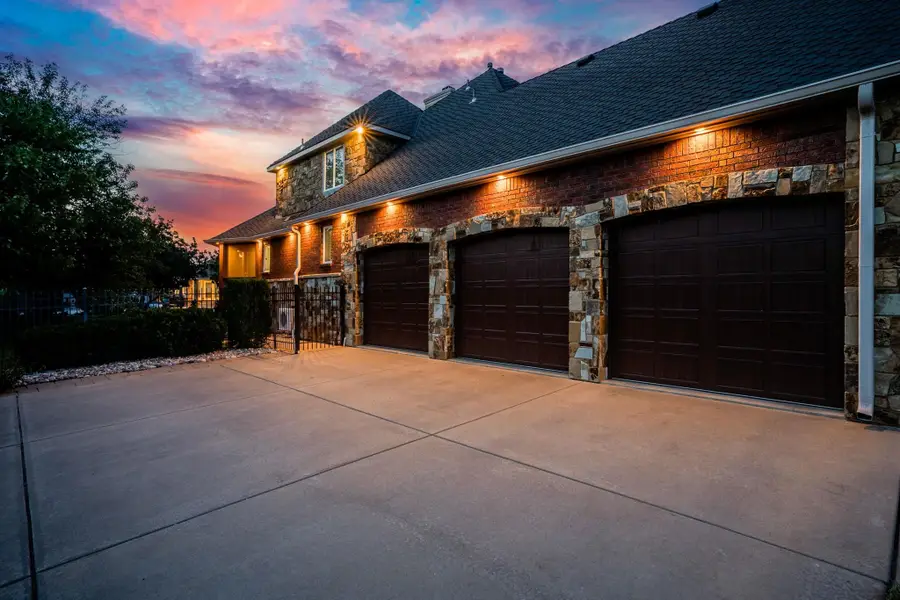2868 N Wild Rose Ct, Wichita, KS 67205 - #3
