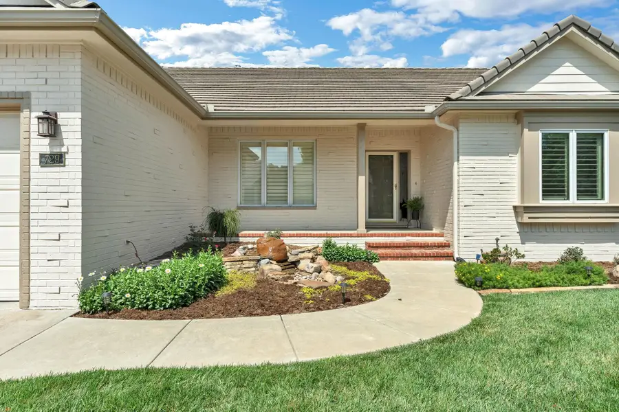 729 N Crest Ridge, Wichita, KS 67230 - #2