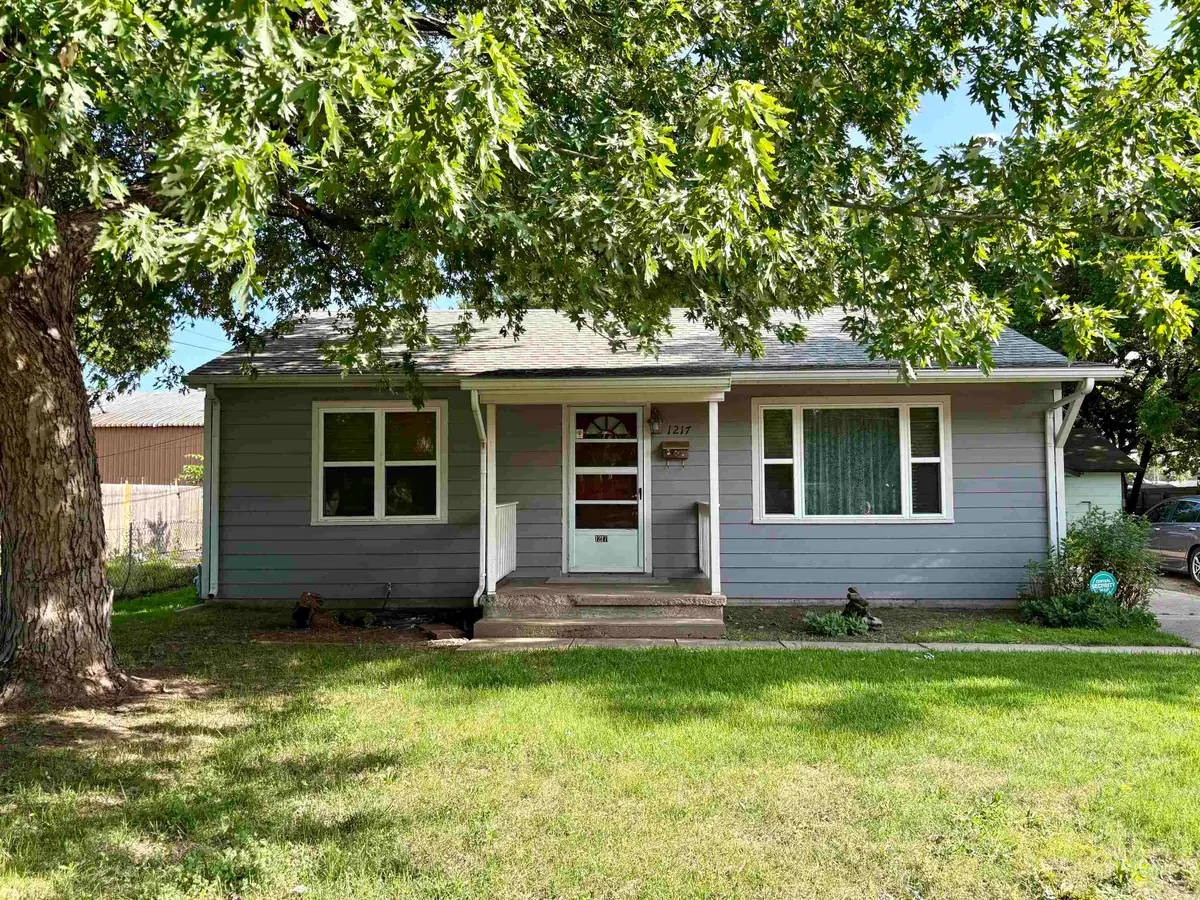 1217 W Stillwell, Wichita, KS 67213 - #1
