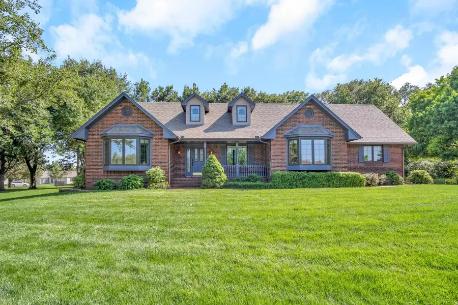 301 Campus Ct, North Newton, KS 67117 - #2