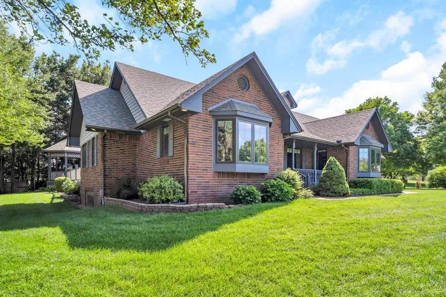 301 Campus Ct, North Newton, KS 67117 - #3