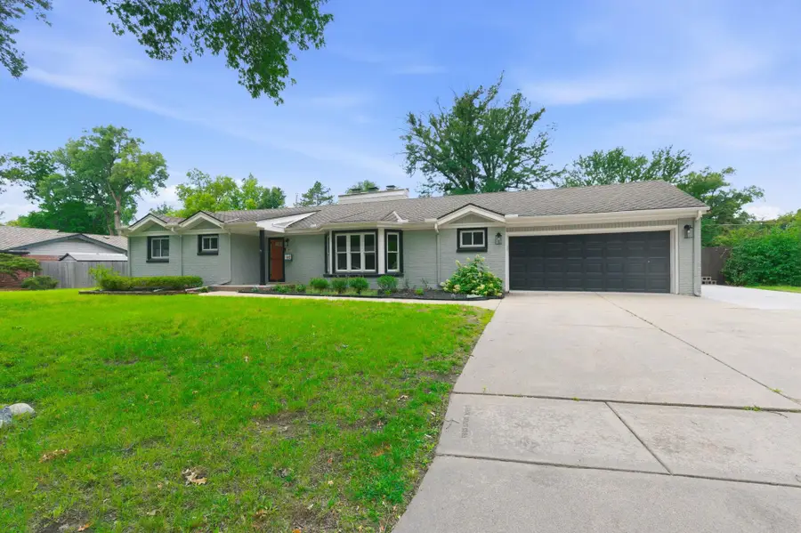 633 N Mission Rd, Wichita, KS 67206 - #2