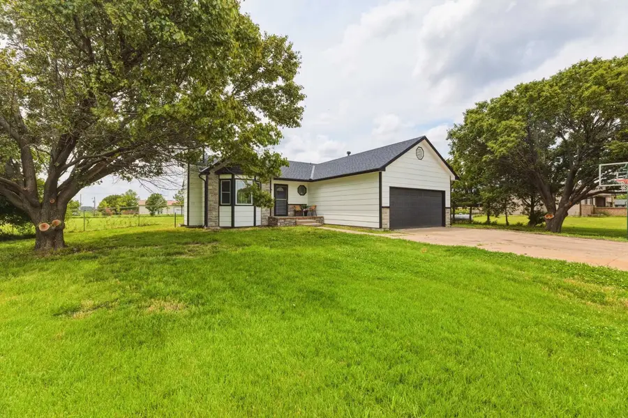 8743 Ross, Valley Center, KS 67147 - #2