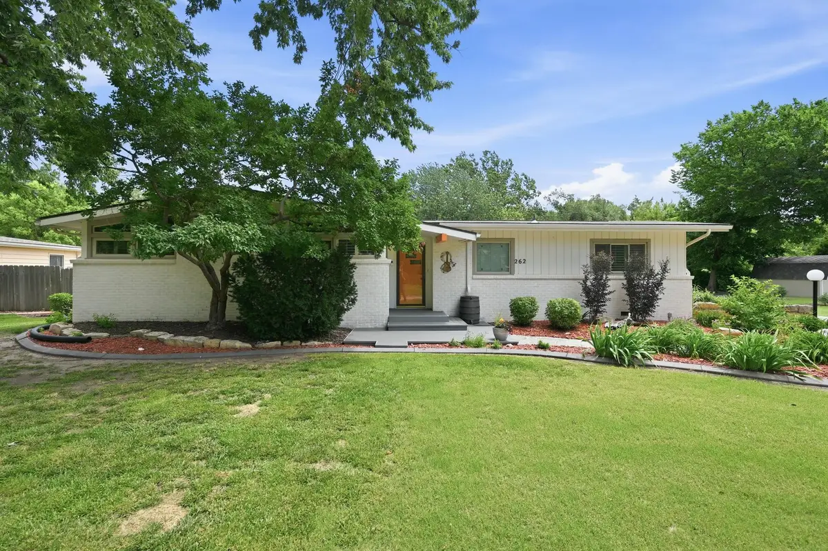 262 S Bonnie Brae, Wichita, KS 67207 - #1
