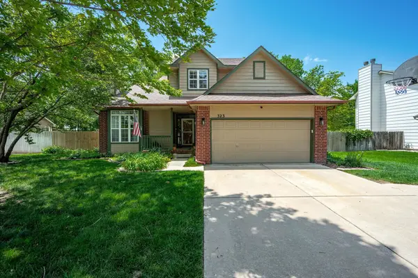 323 S Village Rd, Andover, KS 67002-9578