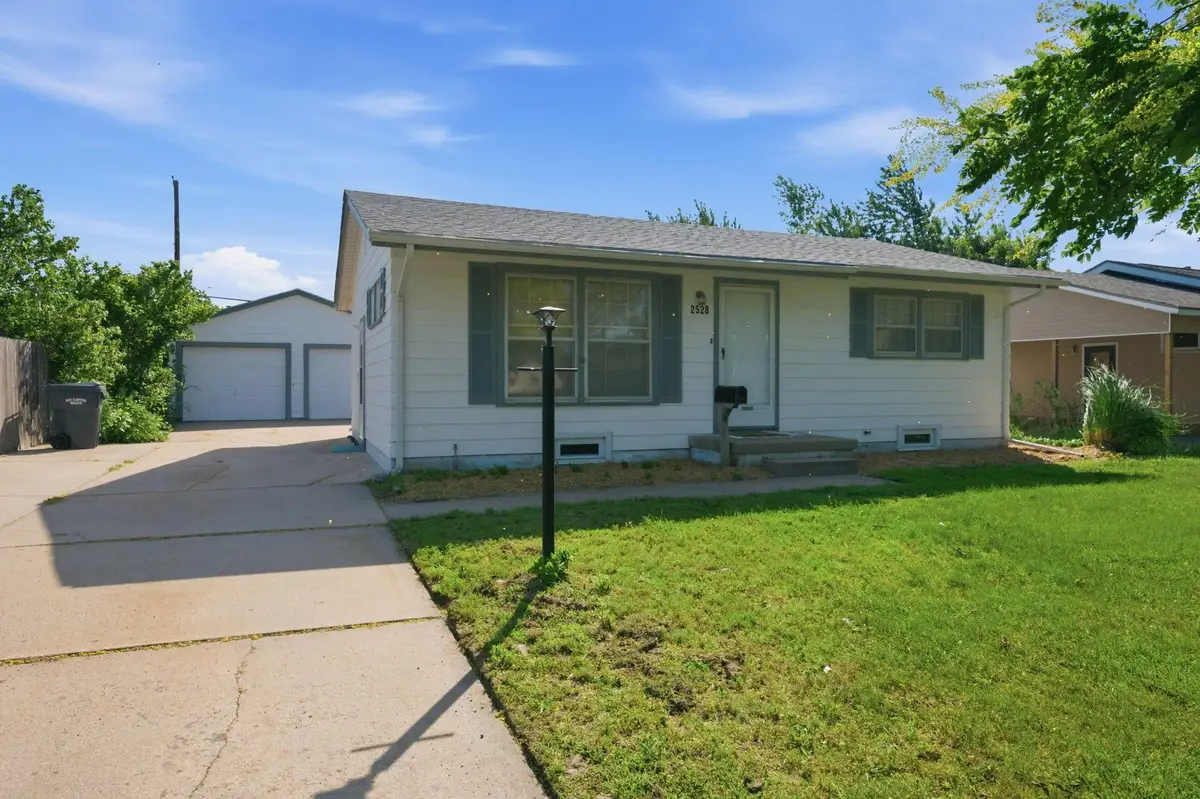2528 S Exchange Pl, Wichita, KS 67217 - #1