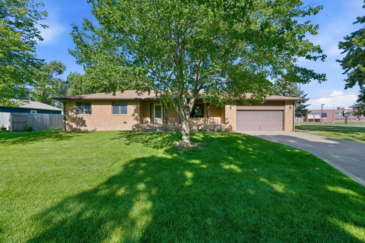443 N Ven John, Andale, KS 67001 - #1