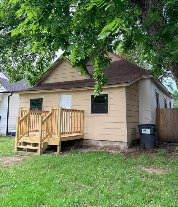 643 W Hendryx Ave, Wichita, KS 67213