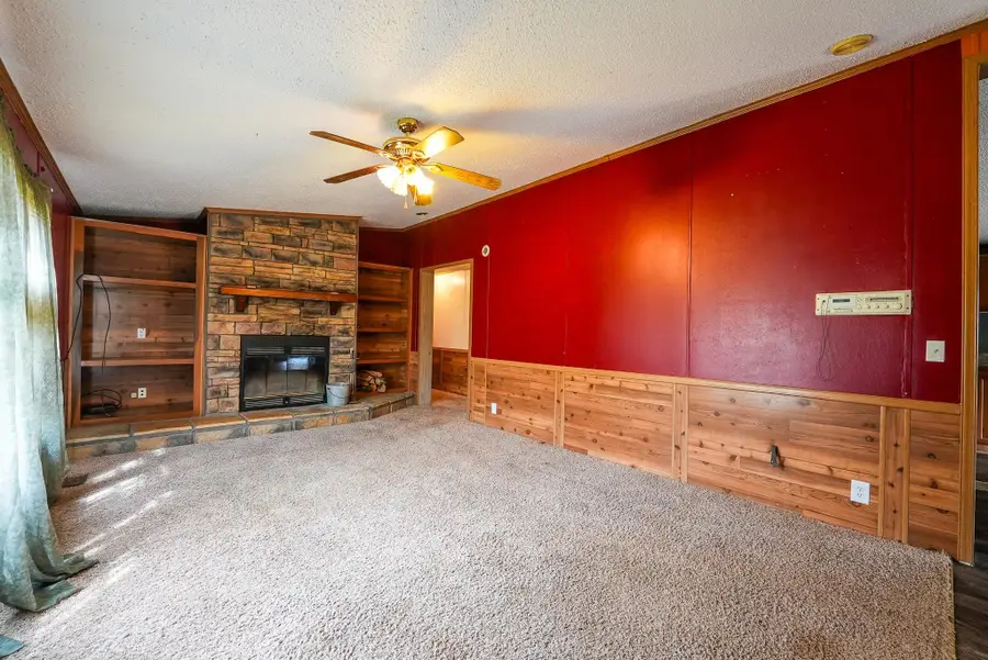 8732 SE 30th St, El Dorado, KS 67042 - #3