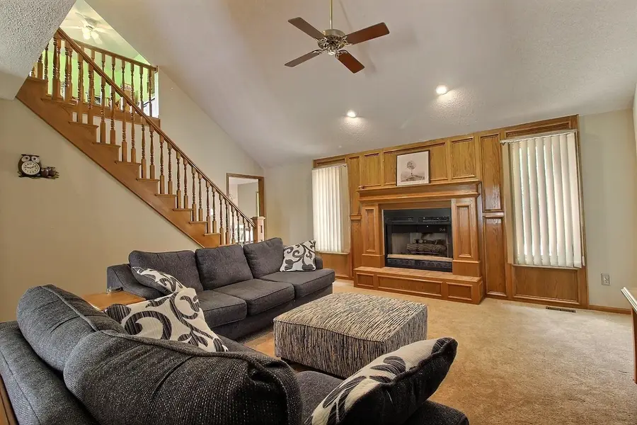1842 N Valleyview St, Wichita, KS 67212 - #3