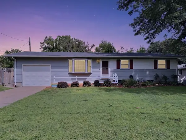 804 N Mclain Ave, Newton, KS 67114